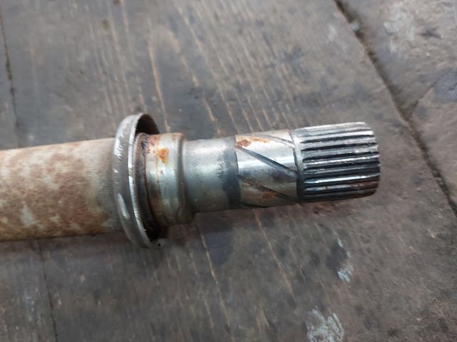 bontott DACIA LOGAN Jobb Féltengely