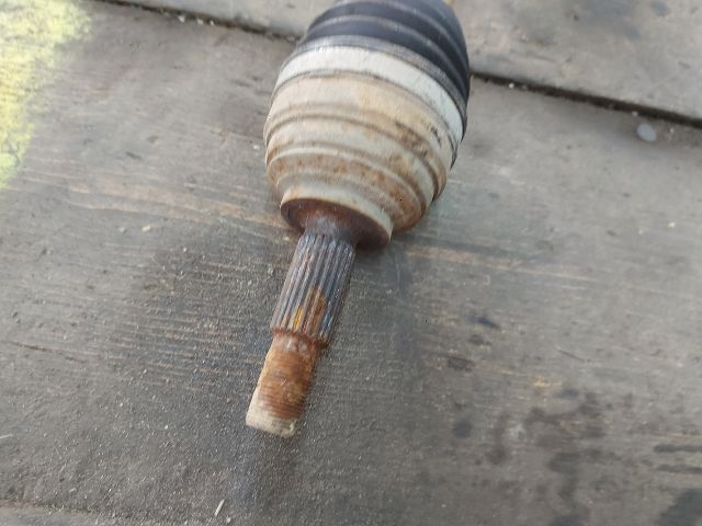 bontott DACIA LOGAN Jobb Féltengely