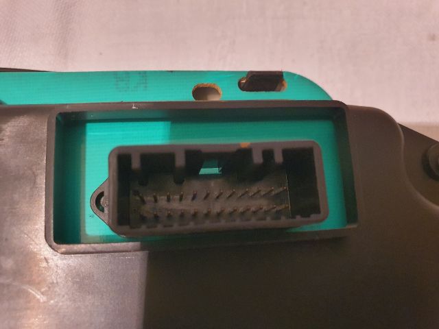 bontott DACIA LOGAN Kilométeróra