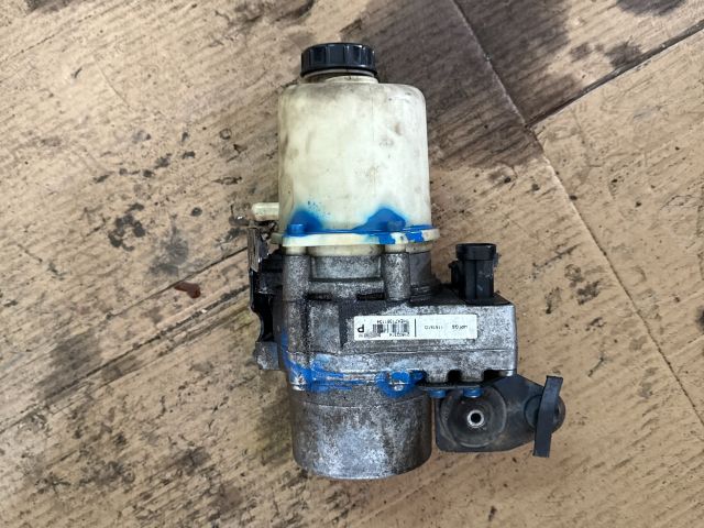 bontott DACIA LOGAN Kormányszervó Motor (Hidraulikus)