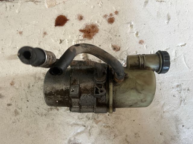 bontott DACIA LOGAN Kormányszervó Motor (Hidraulikus)