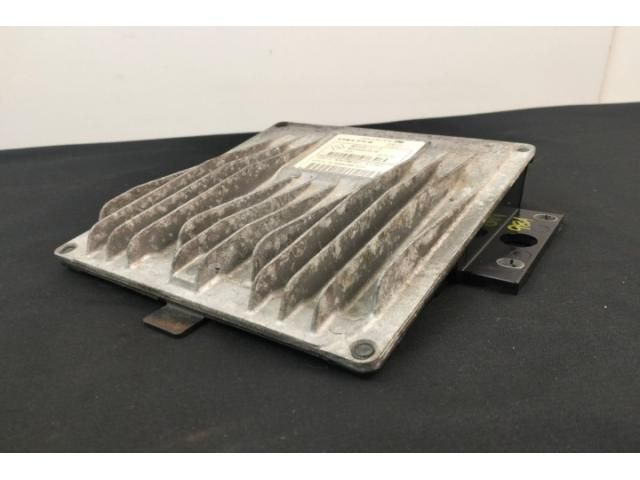 bontott DACIA LOGAN Motorvezérlő