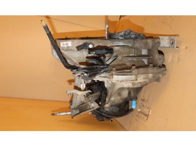 bontott DACIA LOGAN Váltó (Mechanikus)