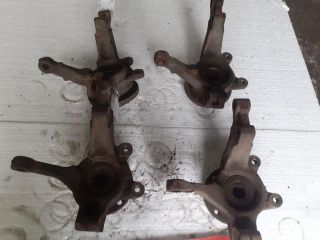 bontott DACIA LOGAN Bal első Csonkállvány Kerékaggyal