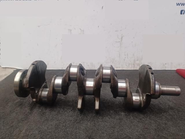 bontott DACIA LOGAN Főtengely (Magában)