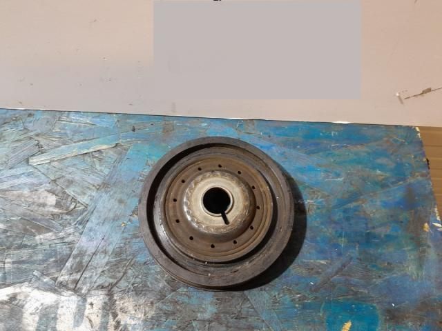 bontott DACIA LOGAN Főtengely Szíjtárcsa