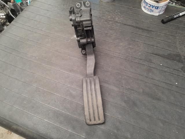 bontott DACIA LOGAN Gázpedál (Elektromos)