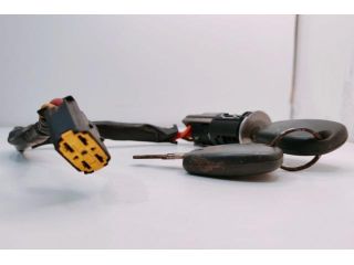 bontott DACIA LOGAN Gyújtáskapcsoló