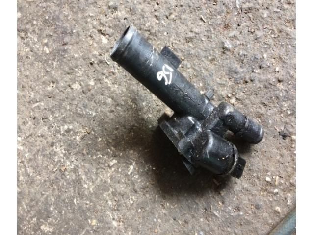 bontott DACIA LOGAN Hengerfej Vízkivezető