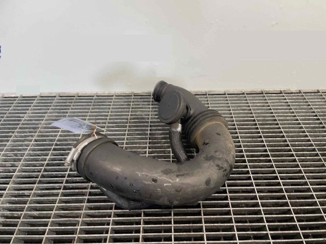 bontott DACIA LOGAN Légbeömlő Cső