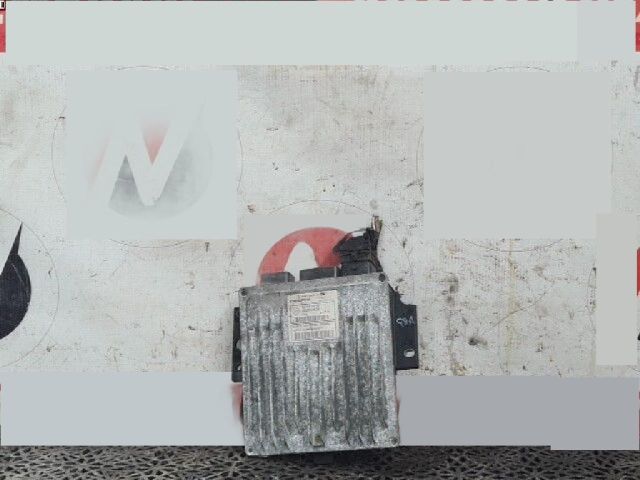 bontott DACIA LOGAN Motorvezérlő