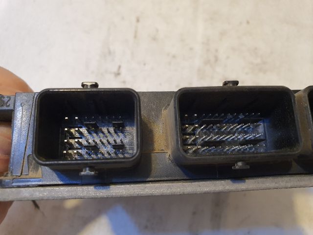 bontott DACIA LOGAN Motorvezérlő