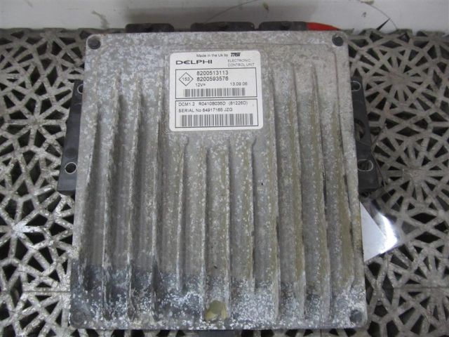 bontott DACIA LOGAN Motorvezérlő