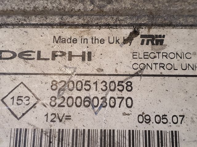 bontott DACIA LOGAN Motorvezérlő