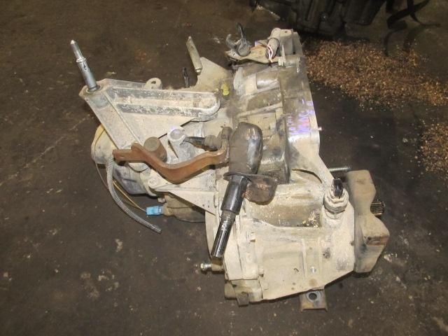 bontott DACIA LOGAN Váltó (Mechanikus)