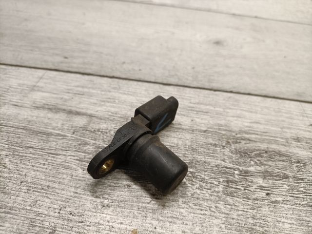 bontott DACIA LOGAN Vezérműtengely Fordulatszám Jeladó