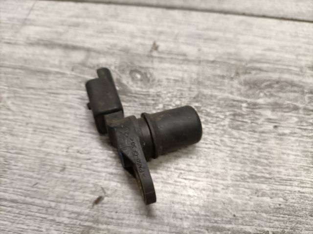 bontott DACIA LOGAN Vezérműtengely Fordulatszám Jeladó