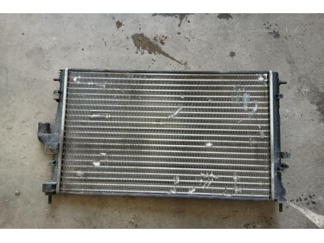 bontott DACIA LOGAN Vízhűtő Radiátor (Klímás)