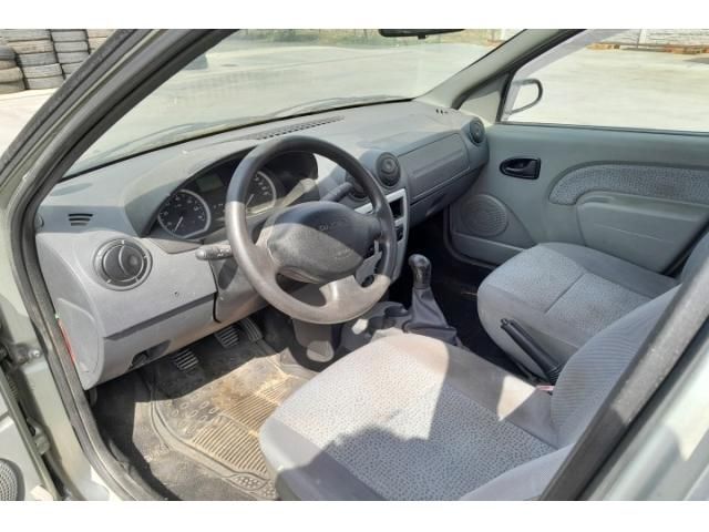 bontott DACIA LOGAN Adagoló