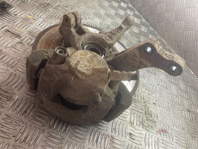 bontott DACIA LOGAN Bal első Csonkállvány Kerékaggyal