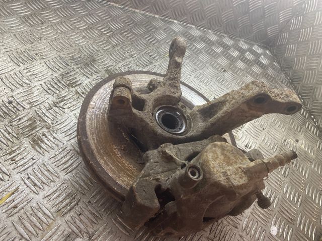 bontott DACIA LOGAN Bal első Csonkállvány Kerékaggyal