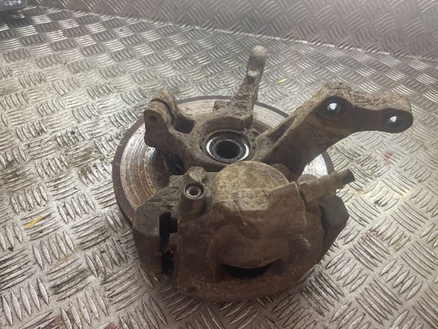 bontott DACIA LOGAN Bal első Csonkállvány Kerékaggyal