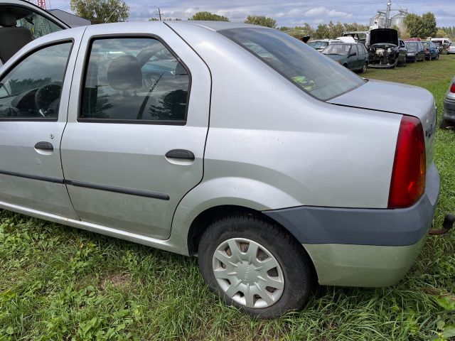 bontott DACIA LOGAN Bal első Gólyaláb (Lengécsillapító, Rugó)