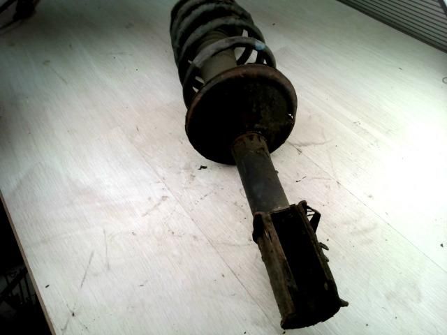 bontott DACIA LOGAN Bal első Gólyaláb (Lengécsillapító, Rugó)