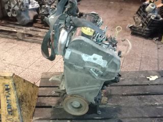 bontott DACIA LOGAN Dugattyú és Hajtókar