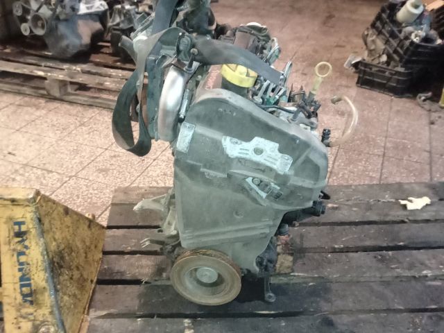 bontott DACIA LOGAN Dugattyú és Hajtókar