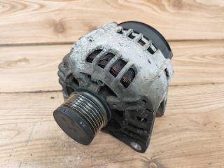 bontott DACIA LOGAN Generátor