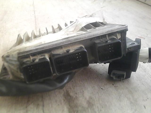 bontott DACIA LOGAN Gyújtáskapcsoló