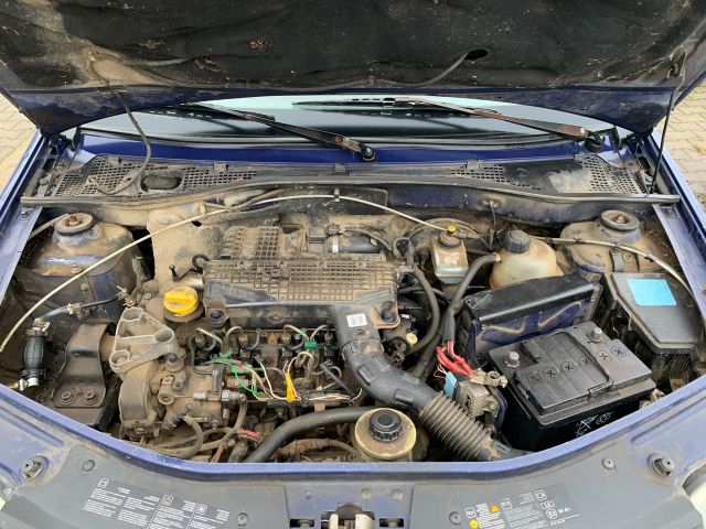 bontott DACIA LOGAN Hengerfej