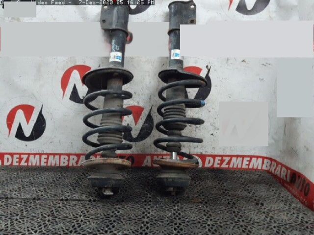 bontott DACIA LOGAN Jobb első Gólyaláb (Lengécsillapító, Rugó)