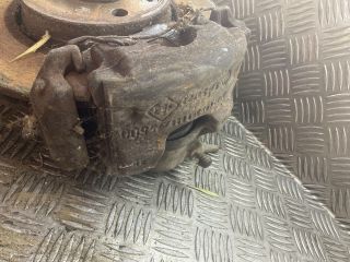 bontott DACIA LOGAN Jobb első Gólyaláb (Lengécsillapító, Rugó)