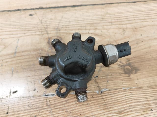 bontott DACIA LOGAN Közösnyomócső