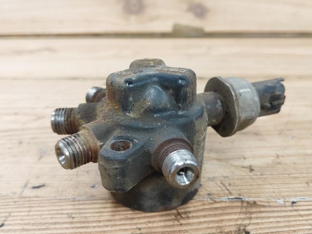 bontott DACIA LOGAN Közösnyomócső