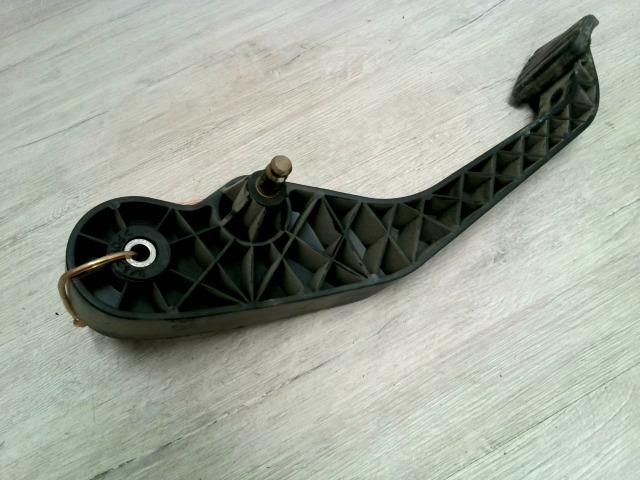 bontott DACIA LOGAN Kuplung Pedál