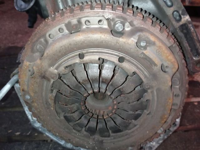 bontott DACIA LOGAN Kuplung Szett Lendkerékkel