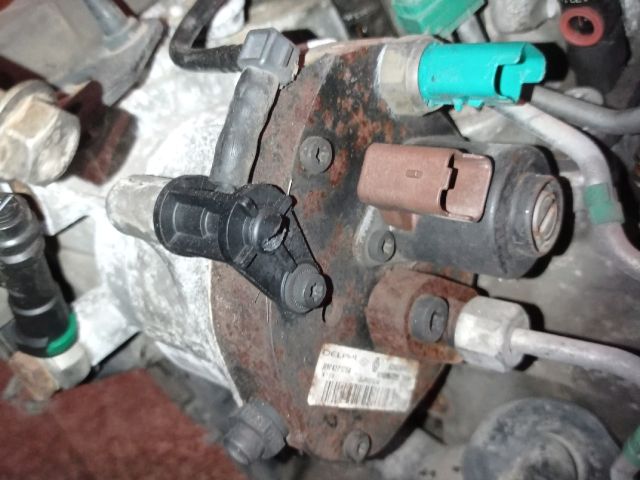 bontott DACIA LOGAN Nagynyomású Szivattyú