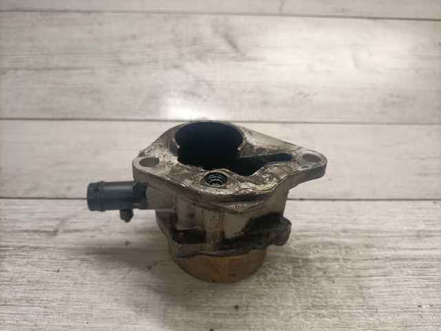 bontott DACIA LOGAN Vákumpumpa