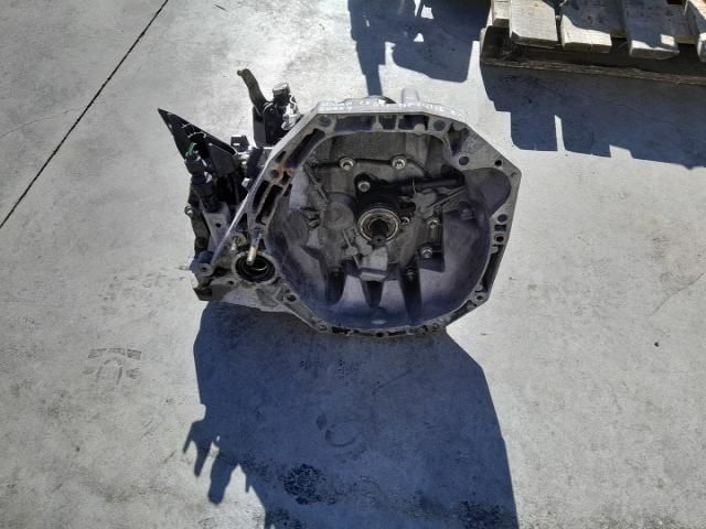 bontott DACIA LOGAN Váltó (Mechanikus)