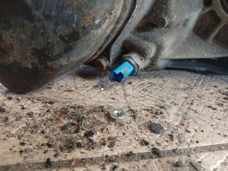 bontott DACIA LOGAN Váltó (Mechanikus)