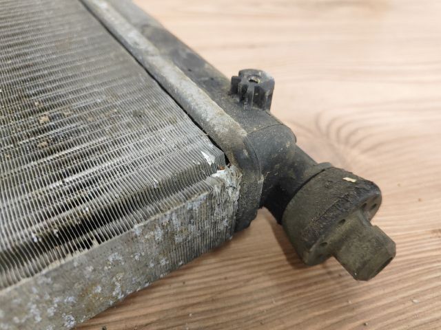 bontott DACIA LOGAN Vízhűtő Radiátor (Klímás)