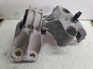 bontott DACIA LOGAN Motor Tartó Bak (Fém)