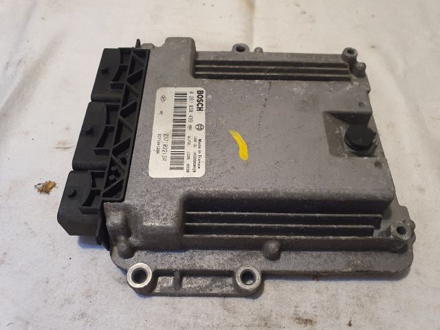 bontott DACIA LOGAN Motorvezérlő