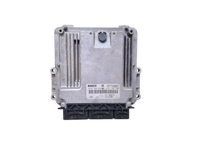 bontott DACIA LOGAN Motorvezérlő