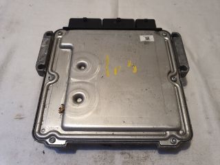 bontott DACIA LOGAN Motorvezérlő