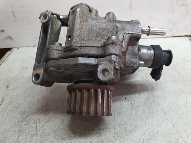 bontott DACIA LOGAN Nagynyomású Szivattyú