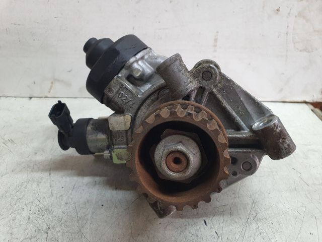 bontott DACIA LOGAN Nagynyomású Szivattyú